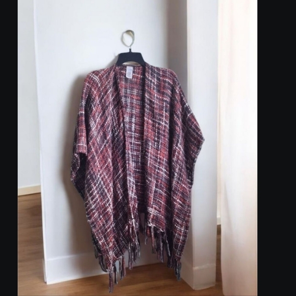Time and Tru Multicolor Knit Poncho One Size - Picture 10 of 10